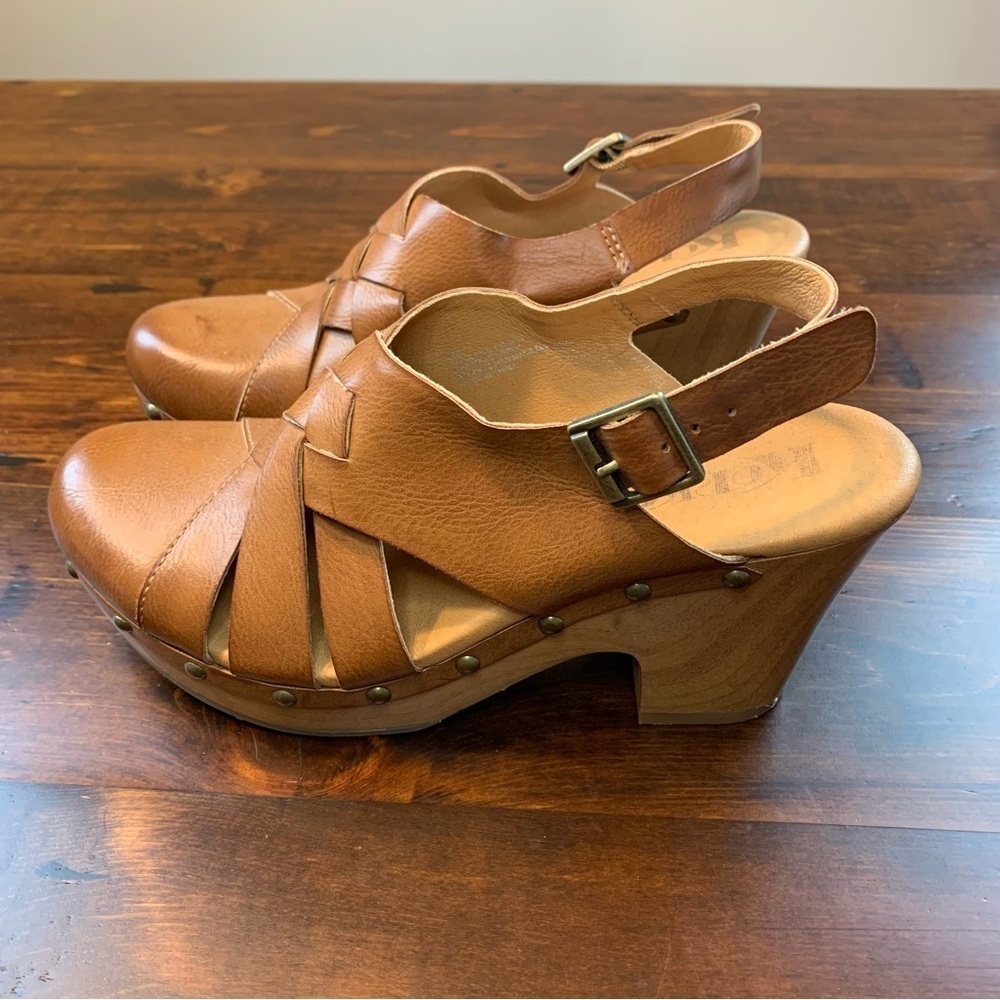 Korks Wynne vegan leather Platform Clog Sandal in Tan size 8 - Picture 2 of 15
